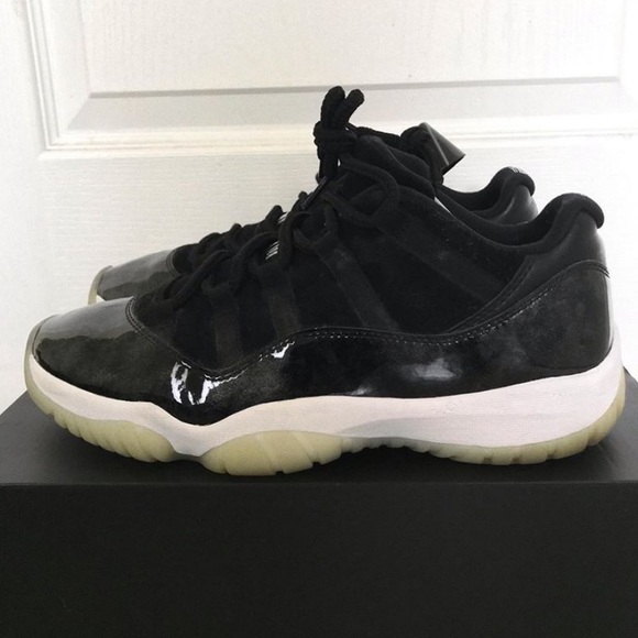 Jordan 11 Retro Low Barons - Picture 2 of 4
